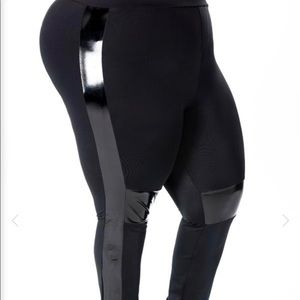 Tamela Mann active Leggings